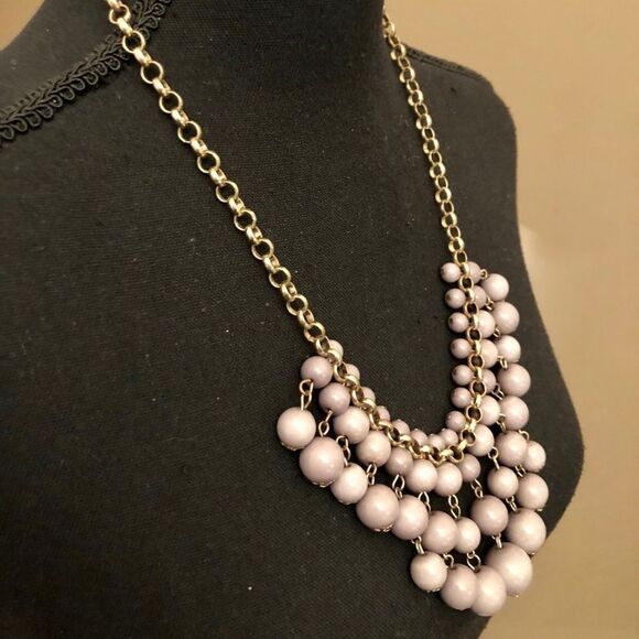 💝Statement Bib Necklace - Picture 4 of 4